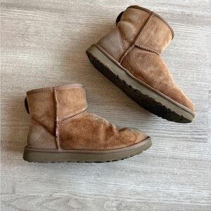 UGG classic mini II boots